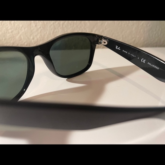 Rayban sunglasses classic black polarized - Picture 4 of 4